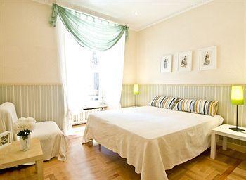 Old Town Apartments Рим Екстериор снимка