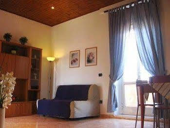 Old Town Apartments Рим Екстериор снимка